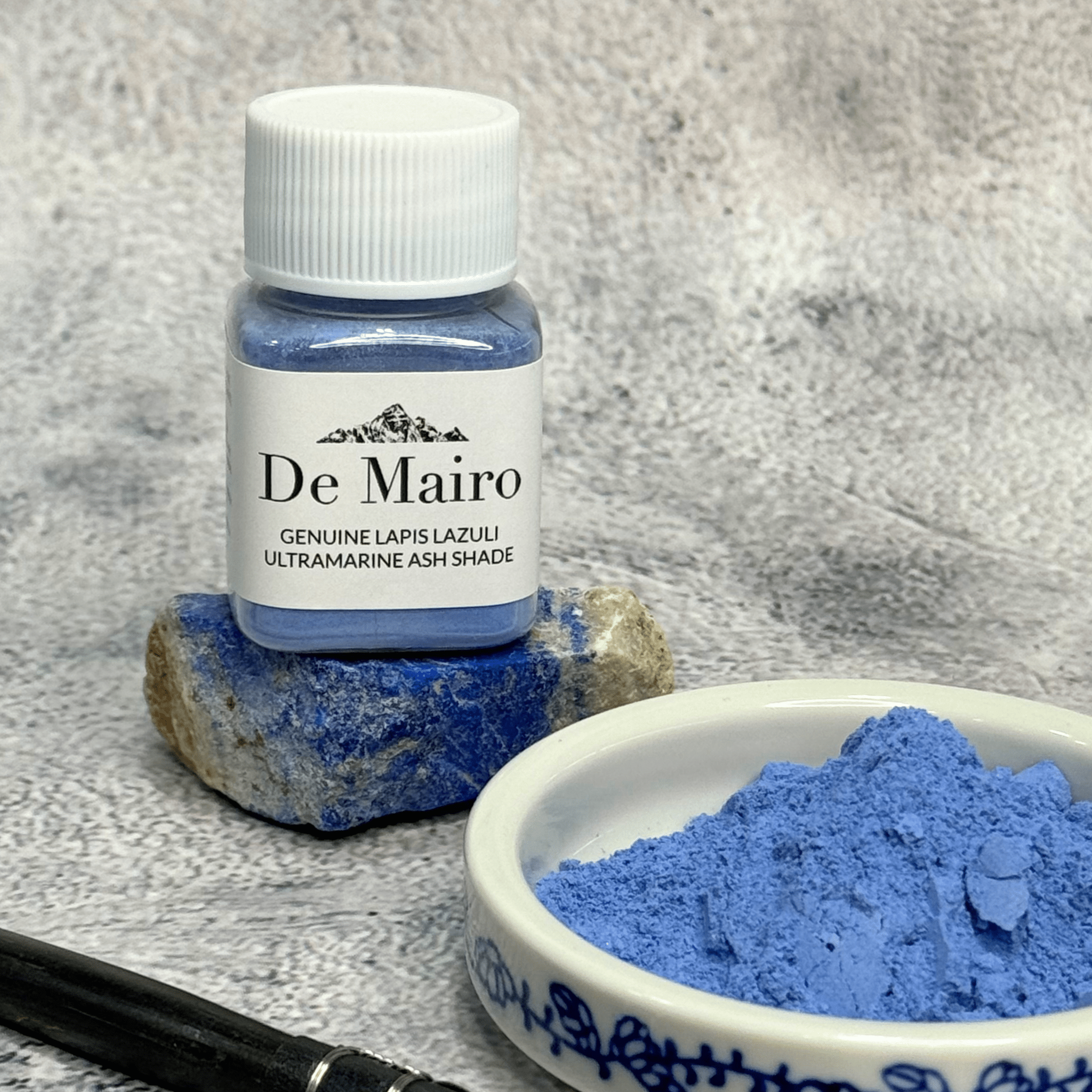 Genuine Lapis Lazuli Ultramarine Ash Shade Pigment– A Subtle, Grey - Blue Treasure - De Mairo Ltd
