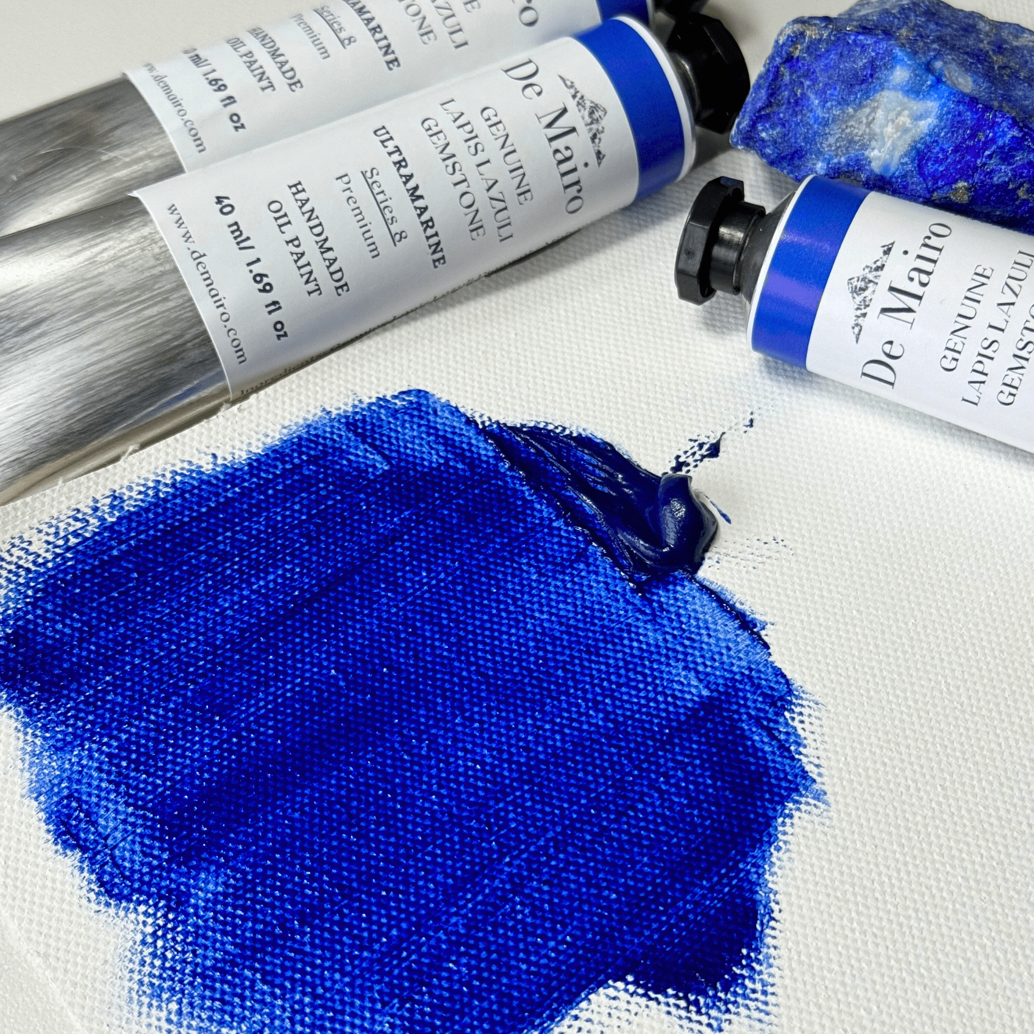 Genuine Lapis Lazuli Ultramarine Oil Paint – Series 8 (40 ml) - De Mairo Ltd