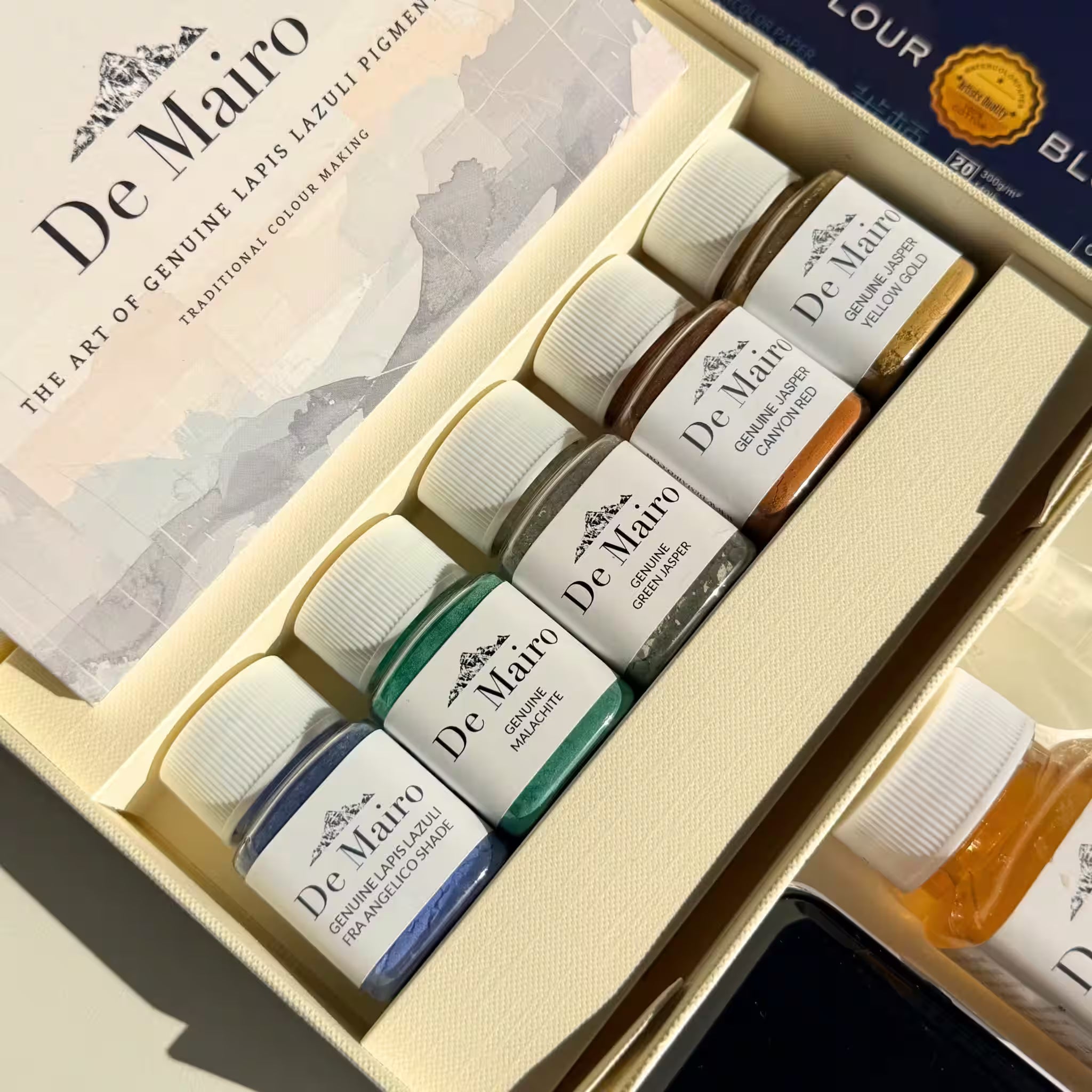 Gemstone Pigment Paint-Making Set — Watercolour & Gouache Kit with Genuine Lapis Lazuli, Malachite & Jasper - De Mairo Ltd