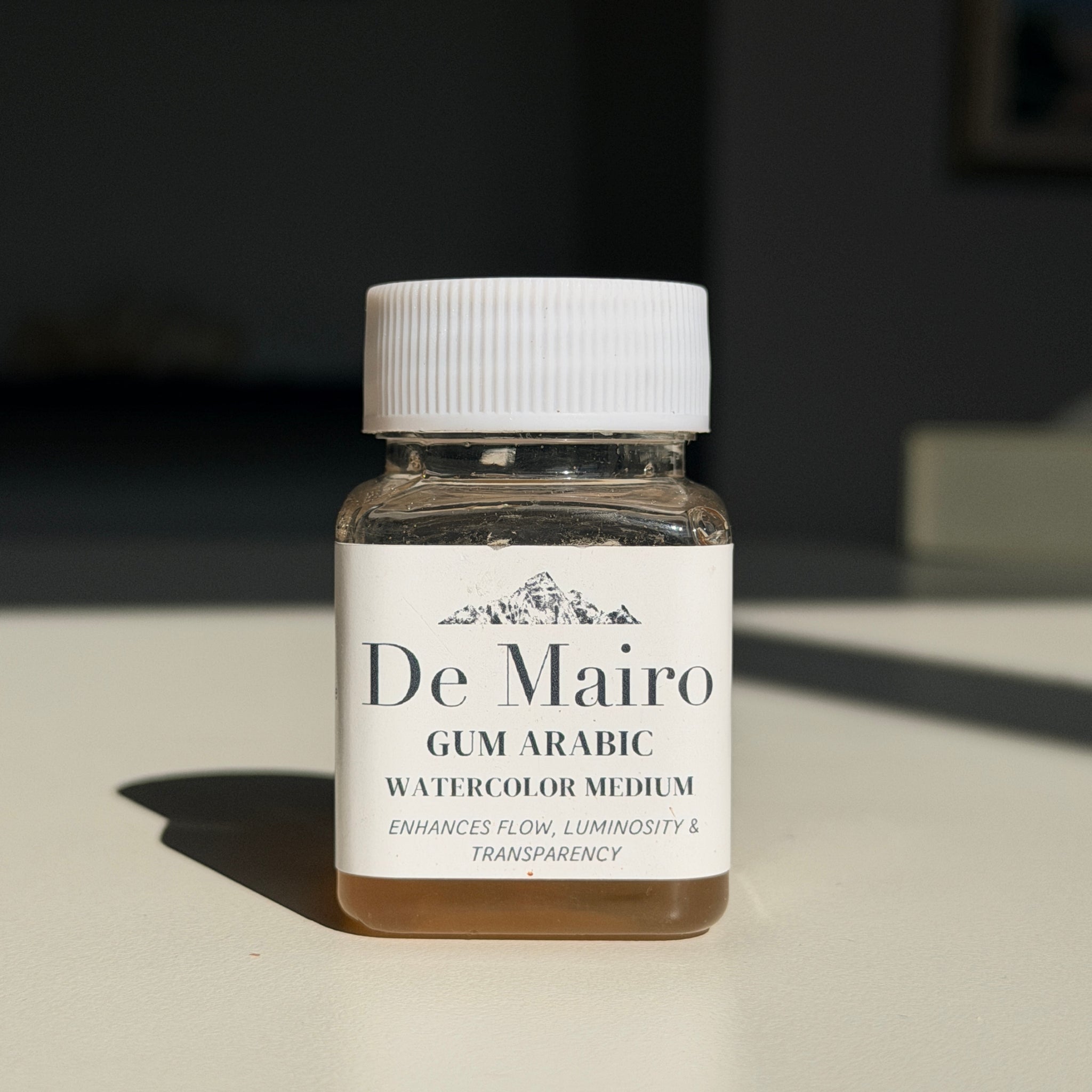 De Mairo in-house gum arabic watercolour medium bottle