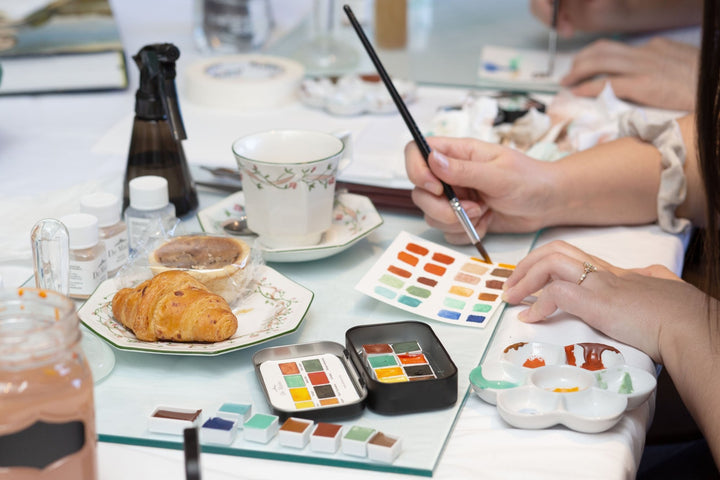 Gemstone Paint-Making Masterclass – Create Paints from Real Gemstones - De Mairo Ltd