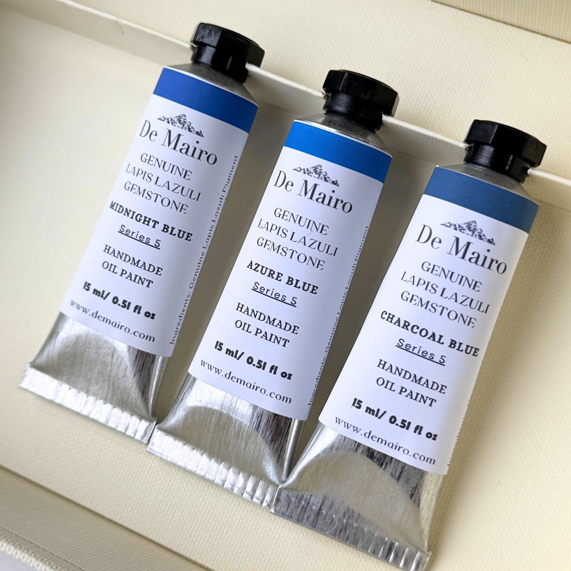 Sar - e - Sang Blue Collection – Genuine Lapis Lazuli Oil Paint Set (3 Colours) - De Mairo Ltd